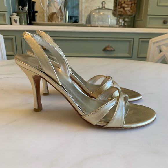 Stuart Weitzman Shoes - NWOT Stuart Weitzman Delovely Gold Sandal